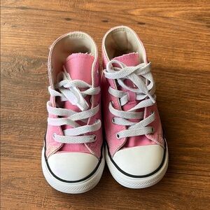 Kids Pink High-Top converse